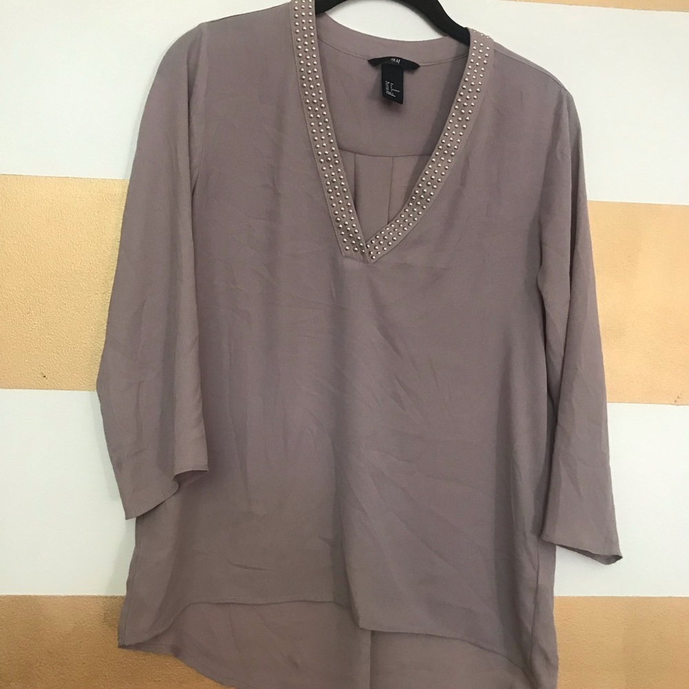 Adorable studded collar h&m blouse